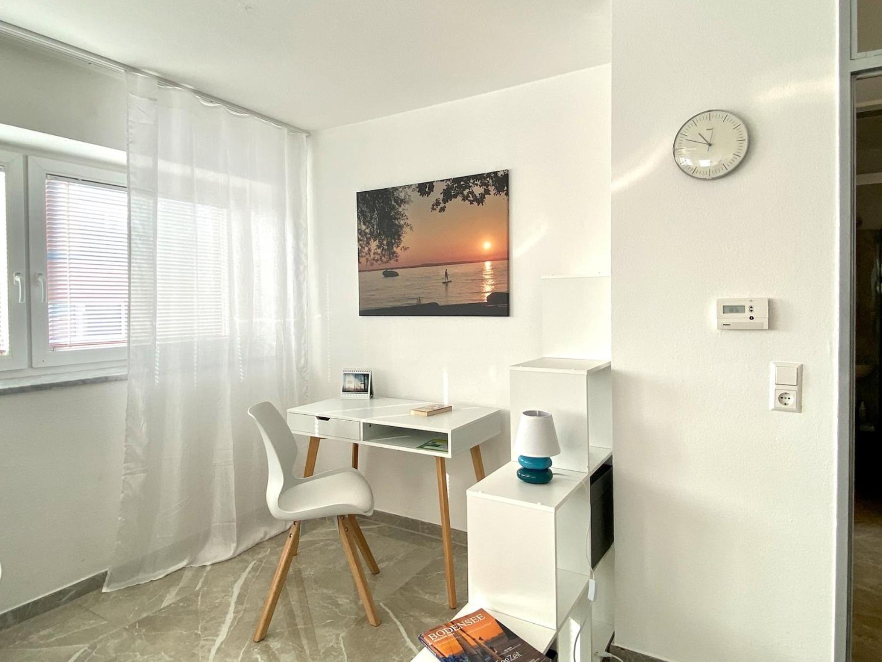 Ferienwohnung Riva - Wohlfuehloase In Ruhiger Lage Lindau  Bagian luar foto